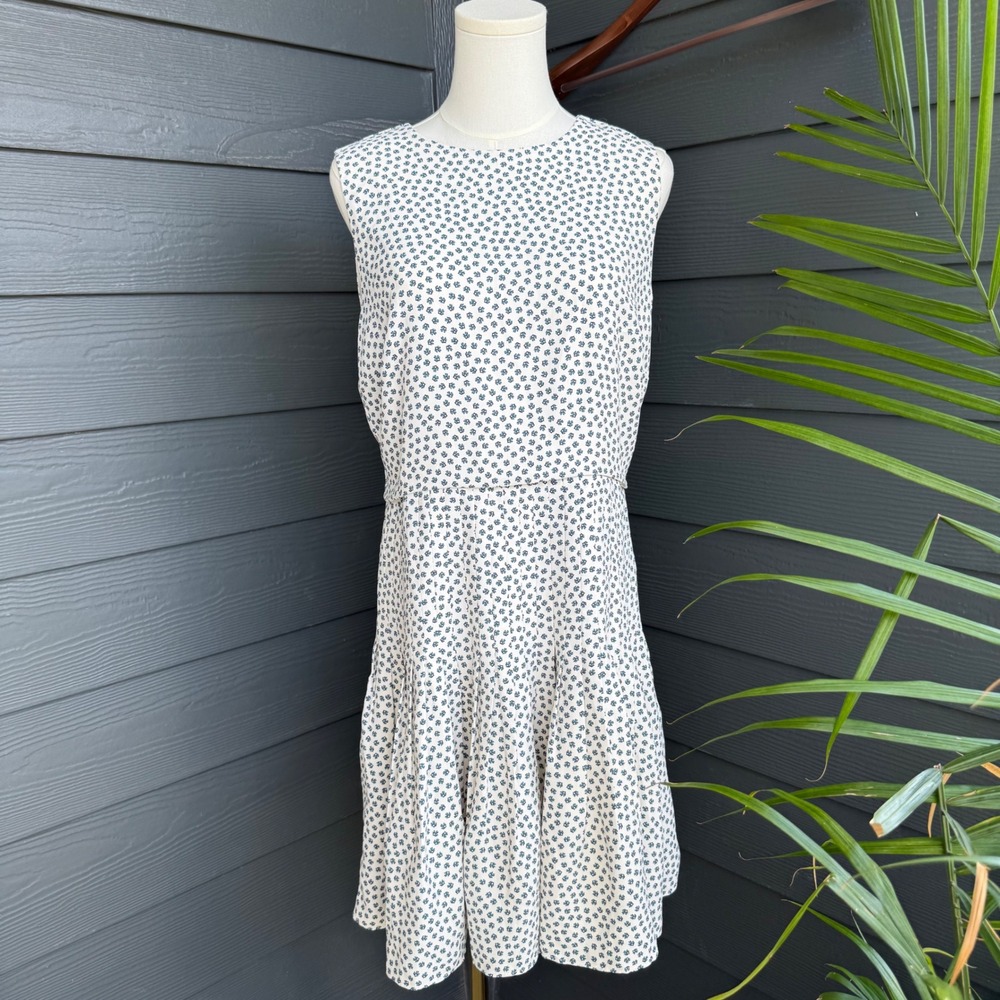 Ann Taylor Petite Floral Sleeveless Fit Flare Dress Ivory Blue 12P Lined‎